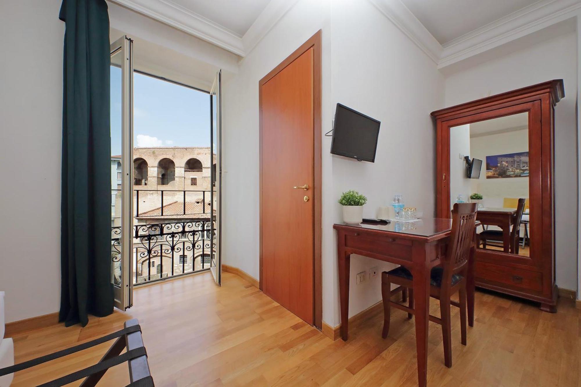 Romulus Rooms Екстер'єр фото